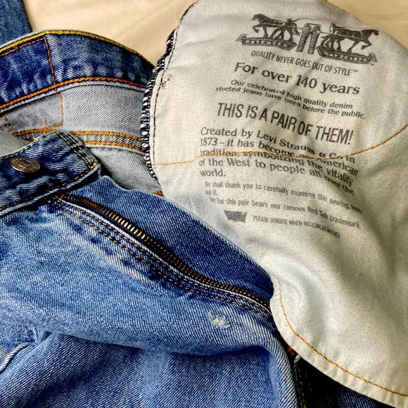 Levi jeans poshmark deals